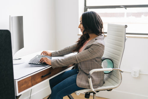 How to Keep Back Pain Away While Working from Home: Good Posture Basics