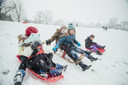 10 Winter Activities to Keep Your Muscles Warm